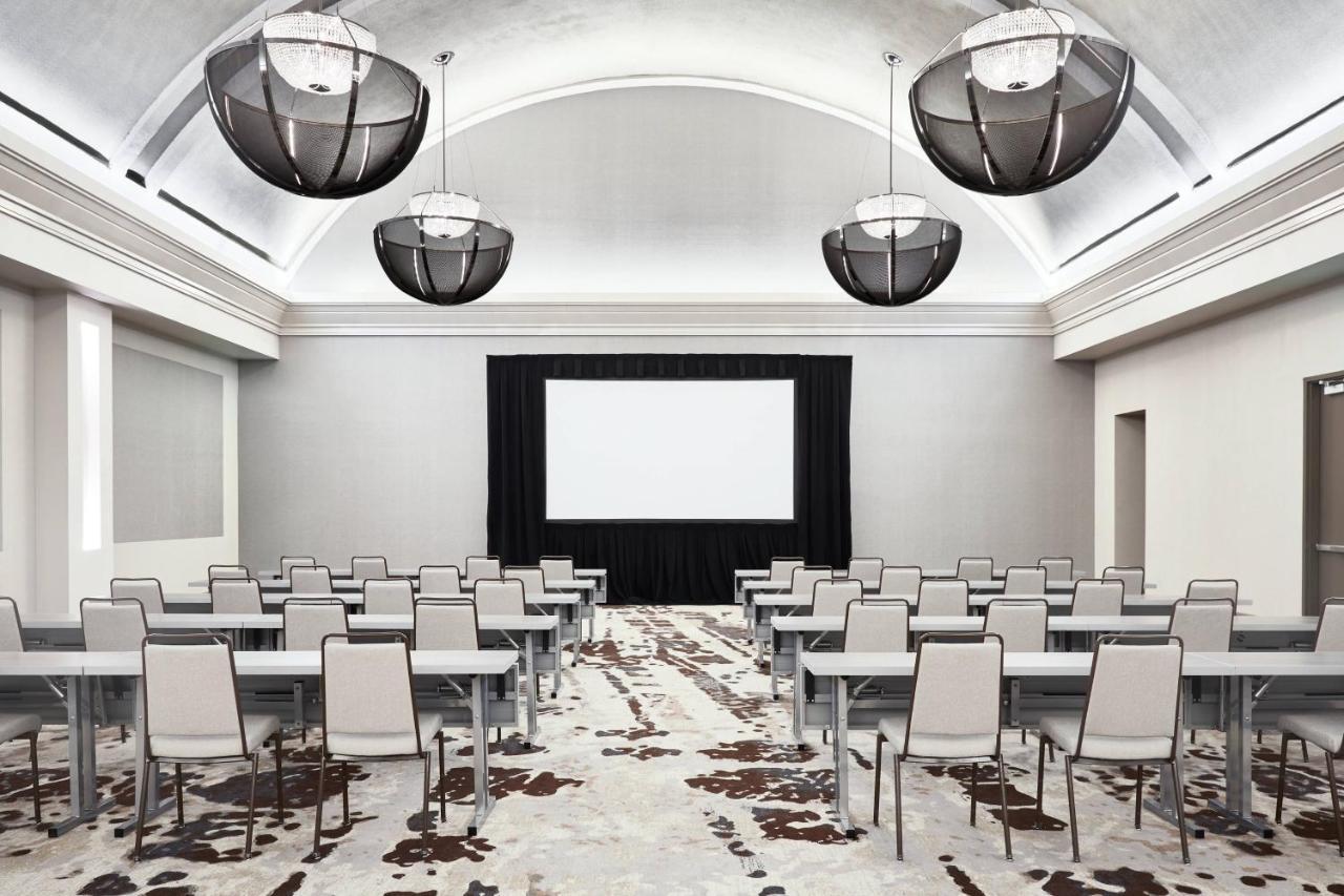 Ac Hotel Houston Downtown Экстерьер фото